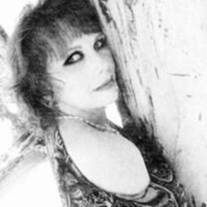 Meet your Posher, Summer